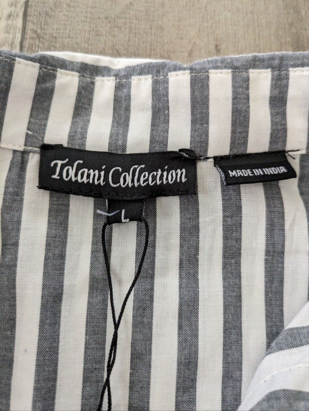 Tolani Collection striped button down blouse floral back Boho Mixed Media NWT L - Picture 2 of 8